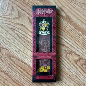 Harry Potter Gryffindor Crest Bookmark by The Nobel Collection